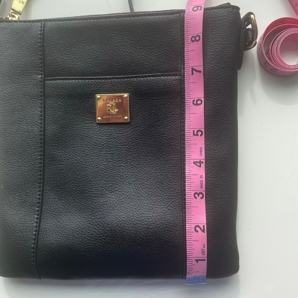 LRL Leather crossbody shoulder bag | Black - Picture 9 of 16